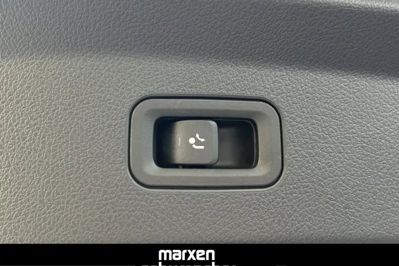 Mercedes-Benz GLE 63 AMG (Clasa GLE) din 2024 cu 7.764 km - oferta MER205021 - foto 39