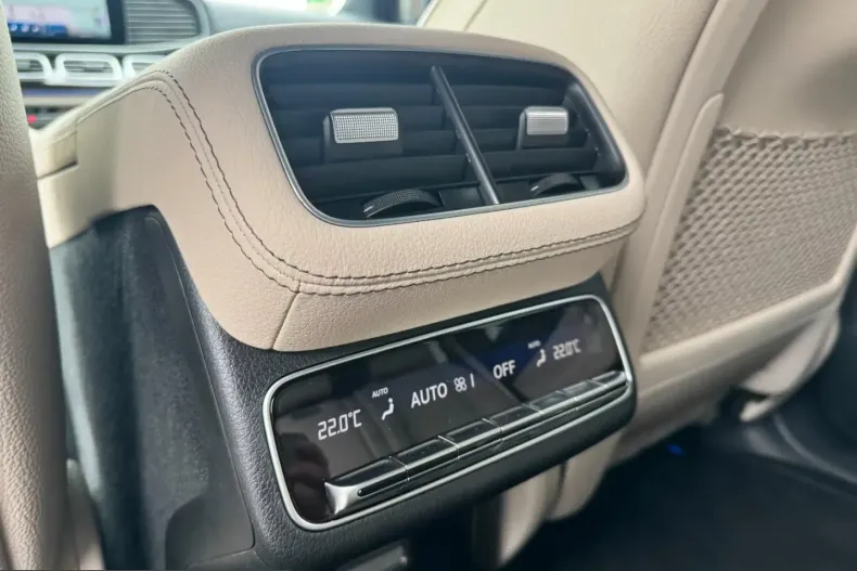 Mercedes-Benz GLS 450 (Clasa GLS) din 2025 cu 13.180 km - oferta MER205024 - foto 19