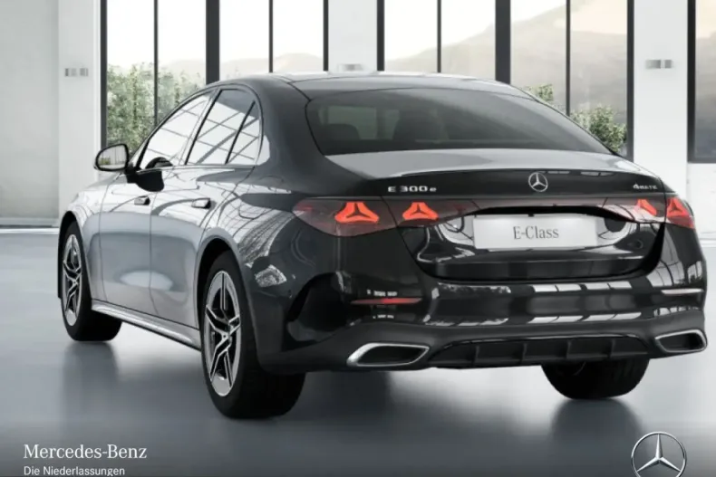 Mercedes-Benz E 300 (Clasa E) din 2025 cu 17.566 km - oferta MER205025 - foto 17