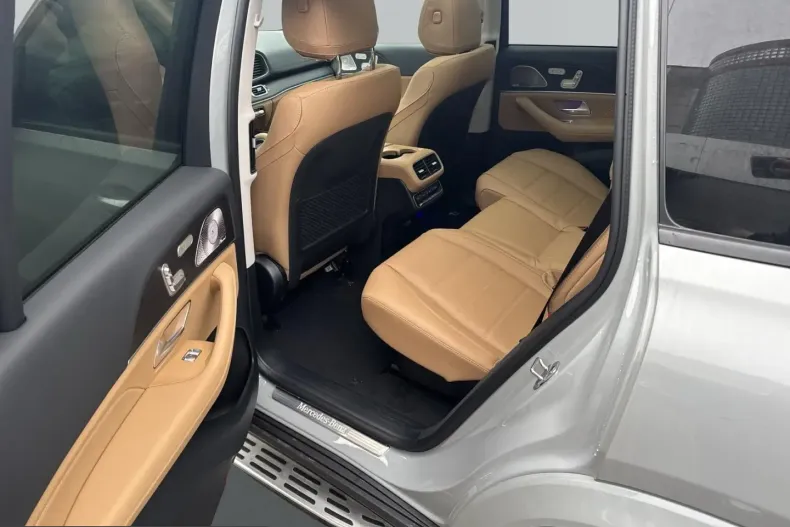 Mercedes-Benz GLS 350 (Clasa GLS) din 2025 cu 20.000 km - oferta MER205028 - foto 9