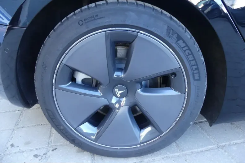 Tesla Model 3 din 2021 cu 35.100 km - oferta TES205030 - foto 19