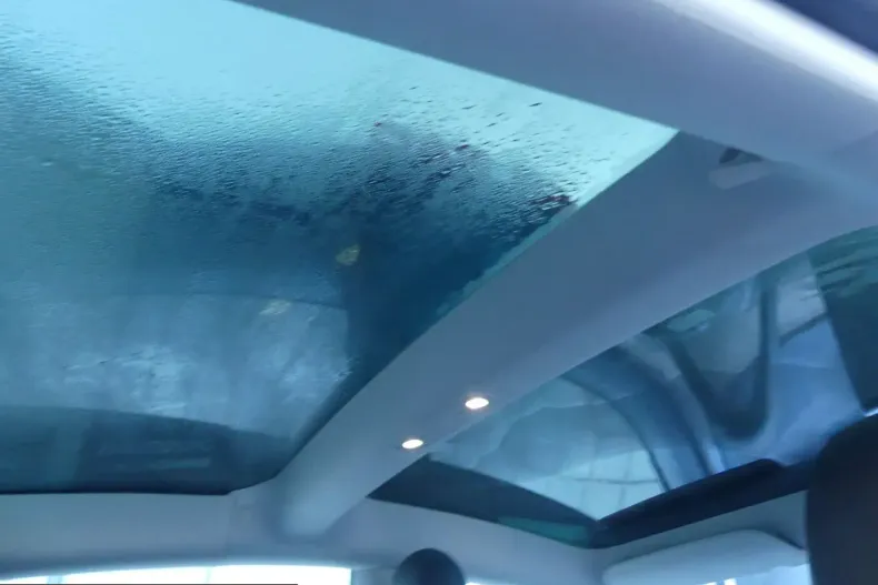 Tesla Model 3 din 2021 cu 35.100 km - oferta TES205030 - foto 26