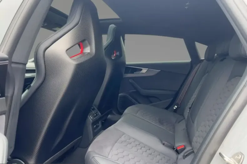 Audi RS5 din 2024 cu 4.831 km - oferta AUD205032 - foto 9