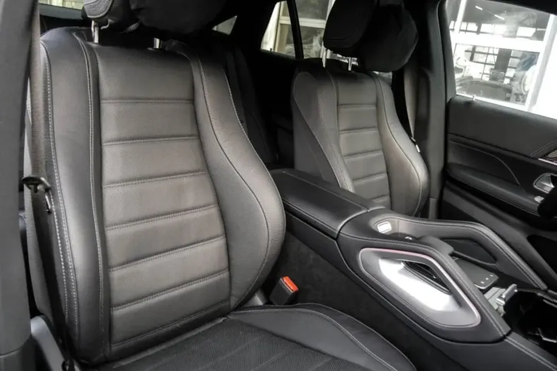 Mercedes-Benz GLE 450 (Clasa GLE) din 2025 cu 20.875 km - oferta MER205034 - foto 6