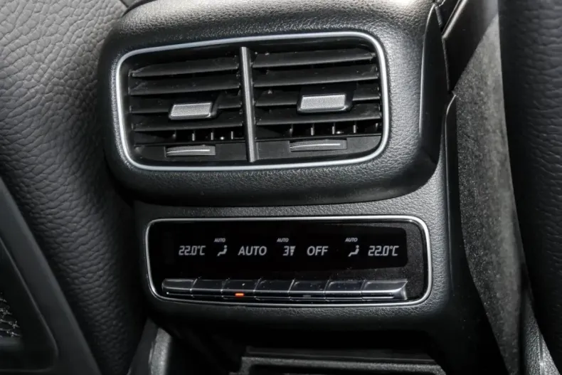 Mercedes-Benz GLE 450 (Clasa GLE) din 2025 cu 20.875 km - oferta MER205034 - foto 13