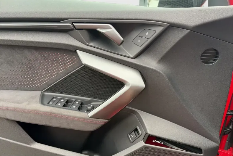 Audi RS3 din 2024 cu 2.450 km - oferta AUD205035 - foto 11