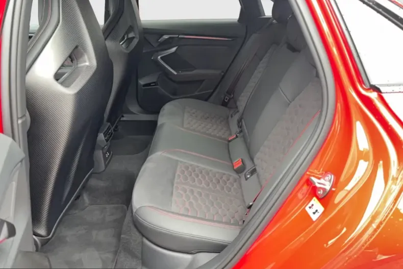 Audi RS3 din 2024 cu 2.450 km - oferta AUD205035 - foto 14