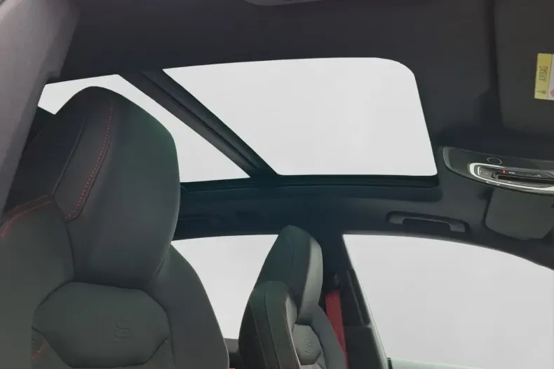 Audi Q8 din 2024 cu 40.743 km - oferta AUD205039 - foto 17