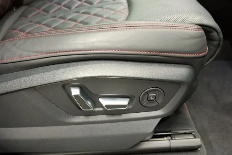 Audi Q8 din 2024 cu 40.743 km - oferta AUD205039 - foto 18