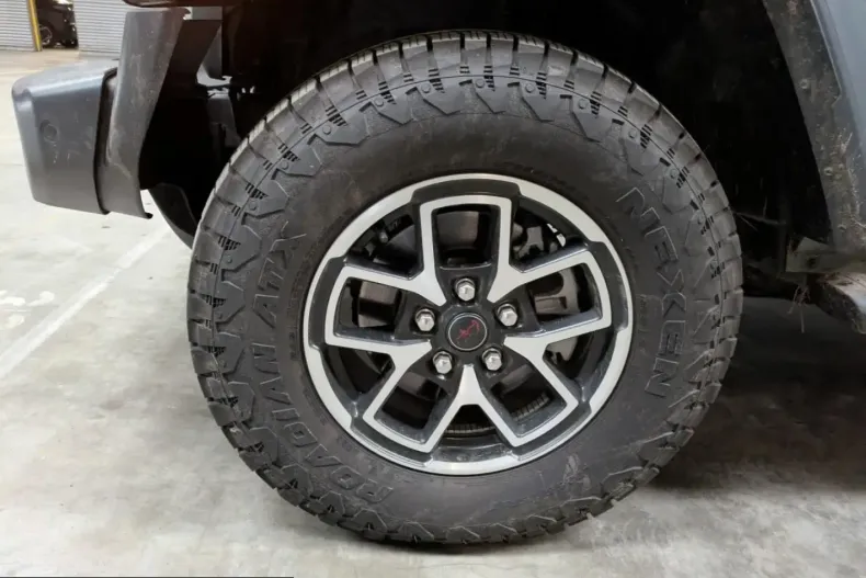 Jeep Wrangler din 2024 cu 6.555 km - oferta JEE205040 - foto 10