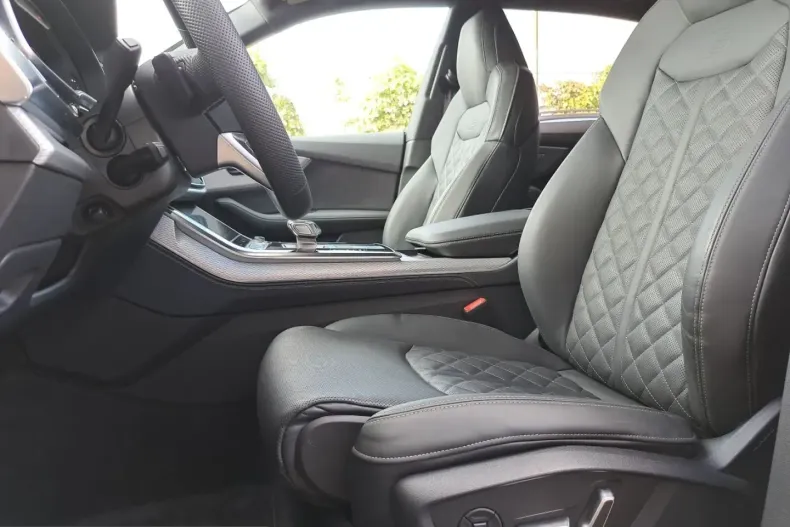 Audi Q8 din 2025 cu 8.716 km - oferta AUD205041 - foto 14