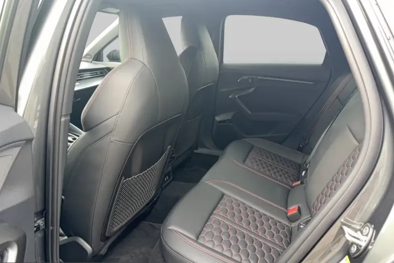 Audi RS3 din 2025 cu 3.963 km - oferta AUD205042 - foto 14