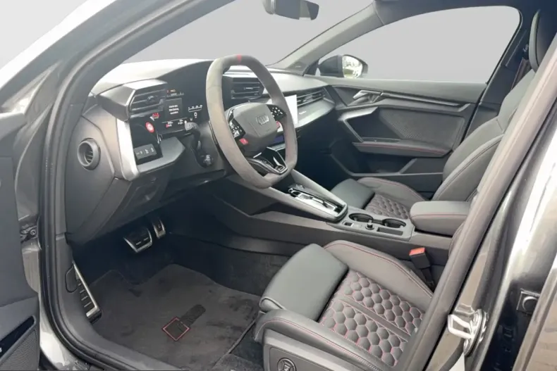 Audi RS3 din 2025 cu 3.963 km - oferta AUD205042 - foto 21