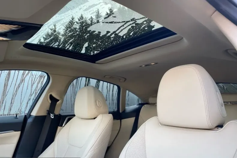 BMW i4 (Seria 4) din 2023 cu 27.200 km - oferta BMW205046 - foto 6