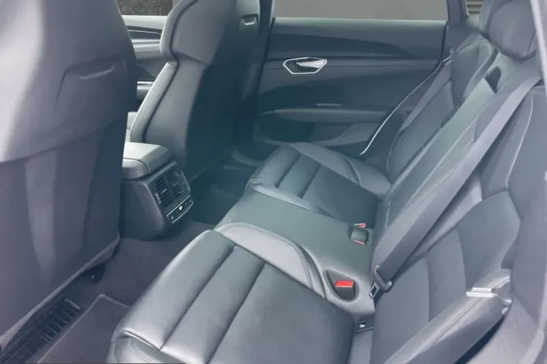 Audi e-tron GT din 2022 cu 41.200 km - oferta AUD205052 - foto 10