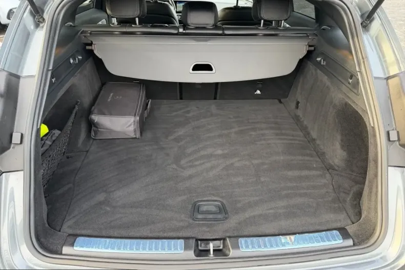 Mercedes-Benz EQC din 2022 cu 71.607 km - oferta MER205053 - foto 8