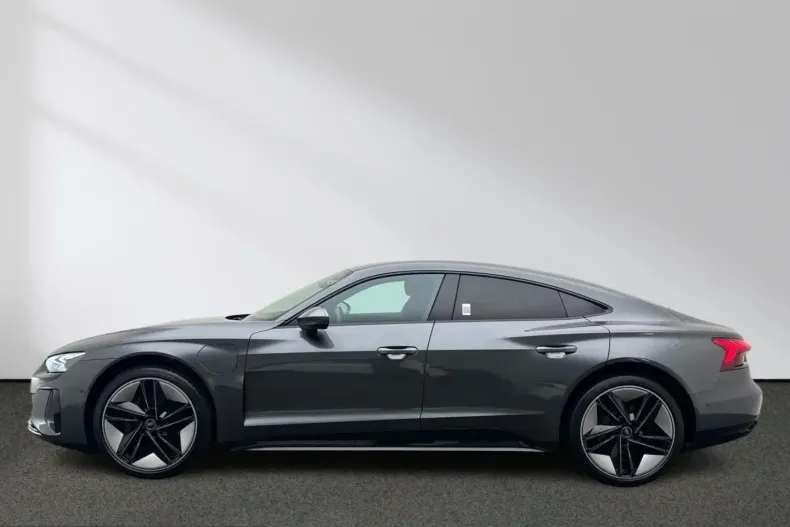 Audi e-tron GT din 2022 cu 69.680 km - oferta AUD205054 - foto 2