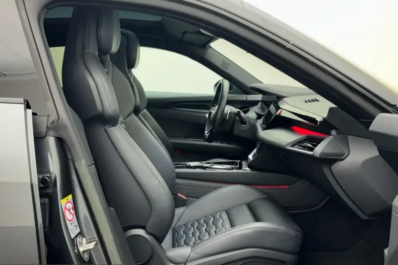 Audi e-tron GT din 2022 cu 69.680 km - oferta AUD205054 - foto 10