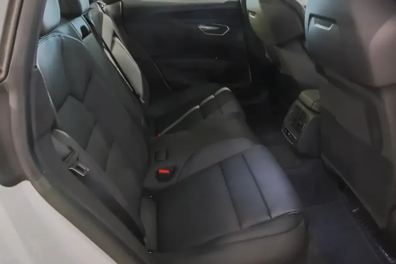 Audi e-tron GT din 2023 cu 23.450 km - oferta AUD205056 - foto 6