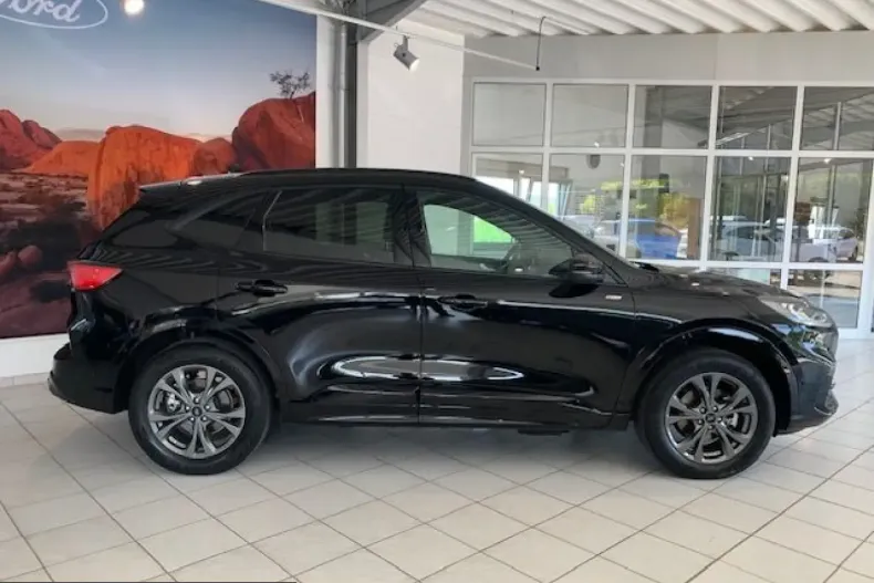 Ford Kuga din 2024 cu 19.384 km - oferta FOR205058 - foto 3