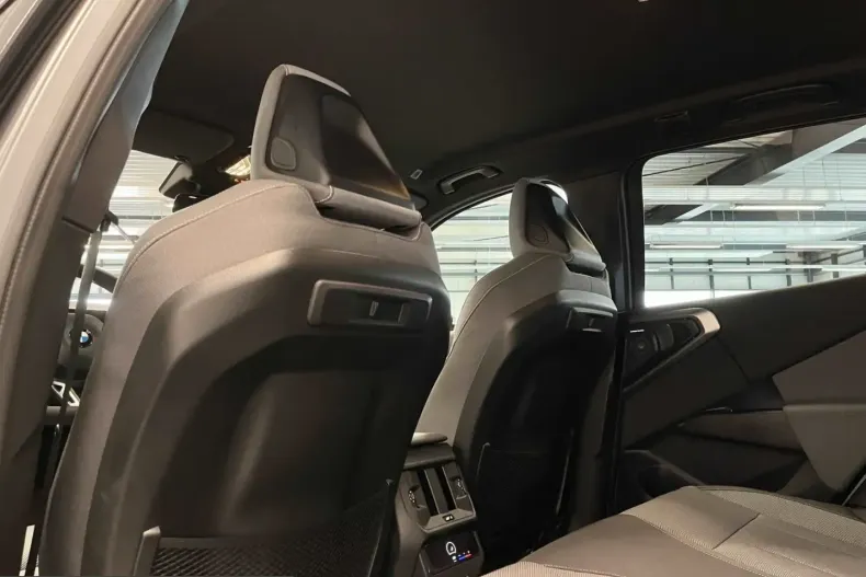 BMW X3 (Seria X) din 2024 cu 21.079 km - oferta BMW205066 - foto 11