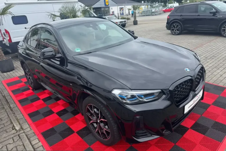 BMW X4 (Seria X) din 2023 cu 43.046 km - oferta BMW205067 - foto 1