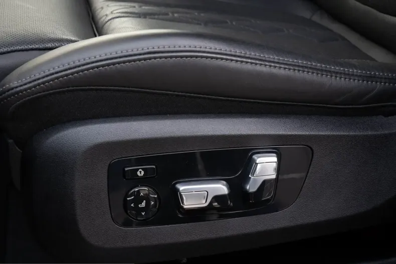 BMW X6 (Seria X) din 2024 cu 19.999 km - oferta BMW205074 - foto 22