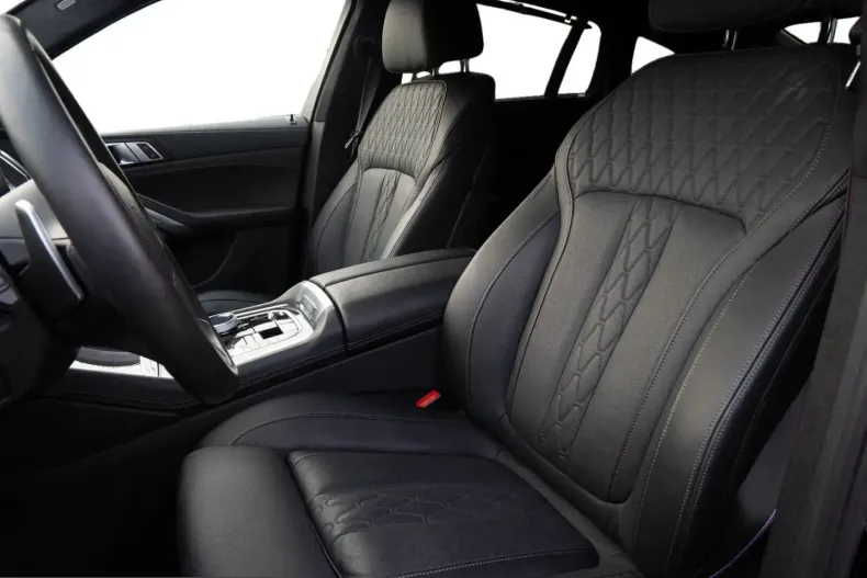 BMW X6 (Seria X) din 2024 cu 19.999 km - oferta BMW205074 - foto 23