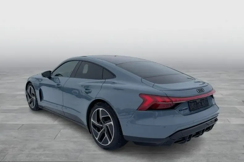 Audi e-tron GT din 2022 cu 44.819 km - oferta AUD205081 - foto 3