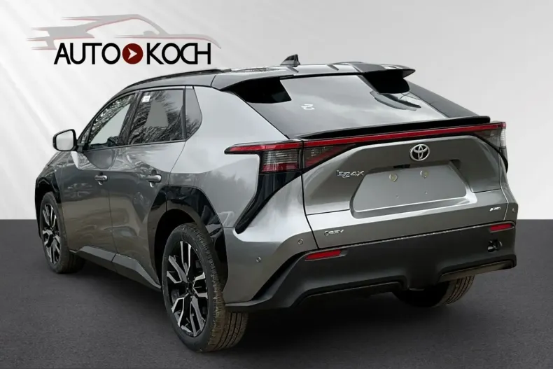 Toyota bZ4X din 2025 cu 3.500 km - oferta TOY205085 - foto 4