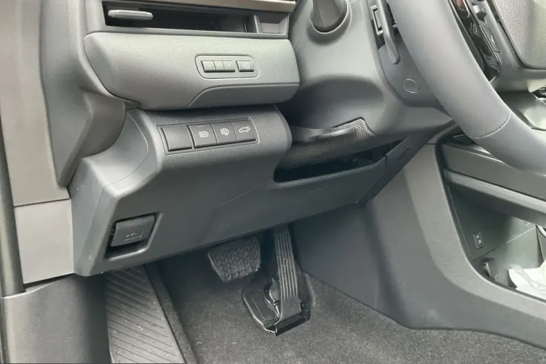 Toyota bZ4X din 2025 cu 3.500 km - oferta TOY205085 - foto 9