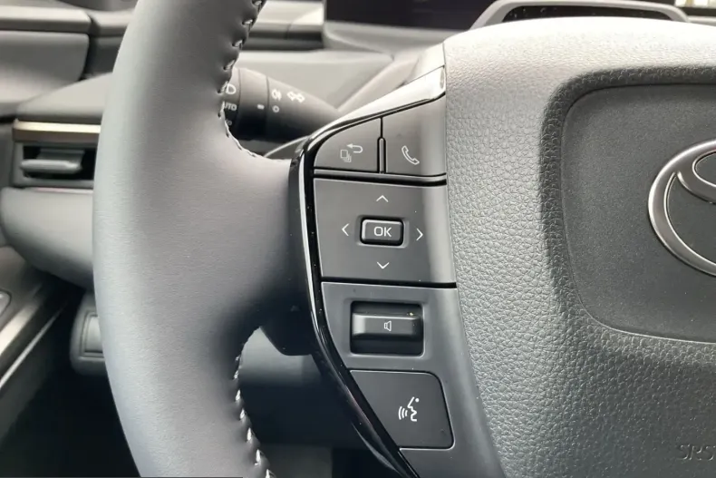 Toyota bZ4X din 2025 cu 3.500 km - oferta TOY205085 - foto 16