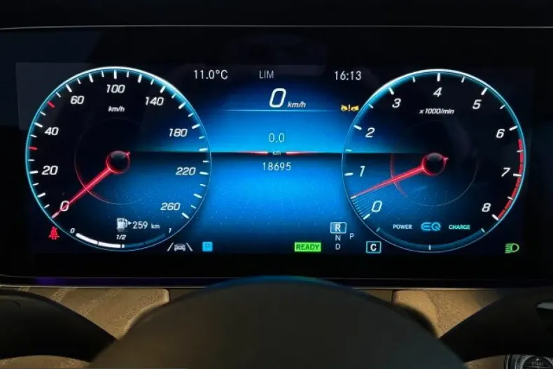 Mercedes-Benz CLS 450 (Clasa CLS) din 2024 cu 18.676 km - oferta MER205086 - foto 16