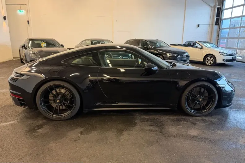 Porsche 911 din 2024 cu 2.249 km - oferta POR205093 - foto 8