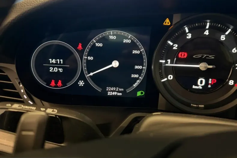 Porsche 911 din 2024 cu 2.249 km - oferta POR205093 - foto 28