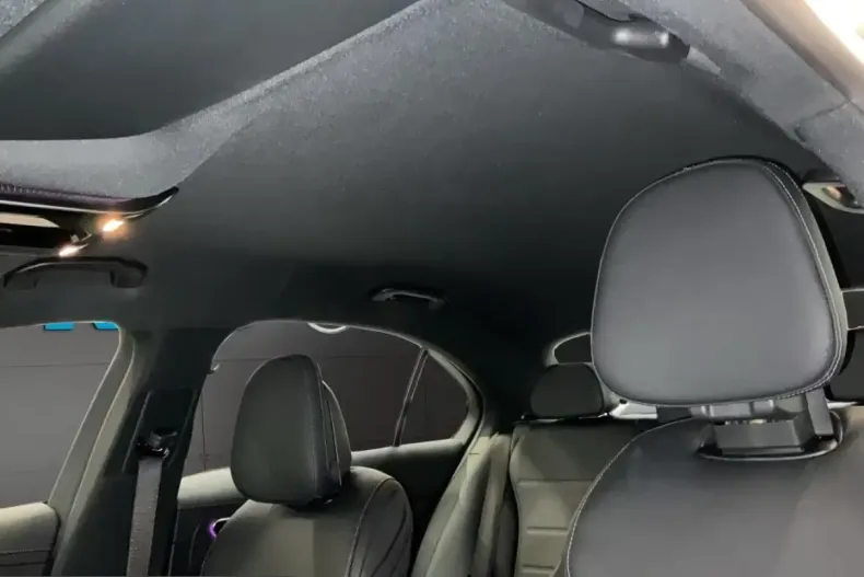 Mercedes-Benz C 200 (Clasa C) din 2025 cu 4.365 km - oferta MER205094 - foto 13