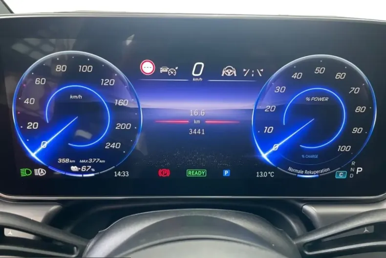 Mercedes-Benz EQE din 2023 cu 3.441 km - oferta MER205095 - foto 10