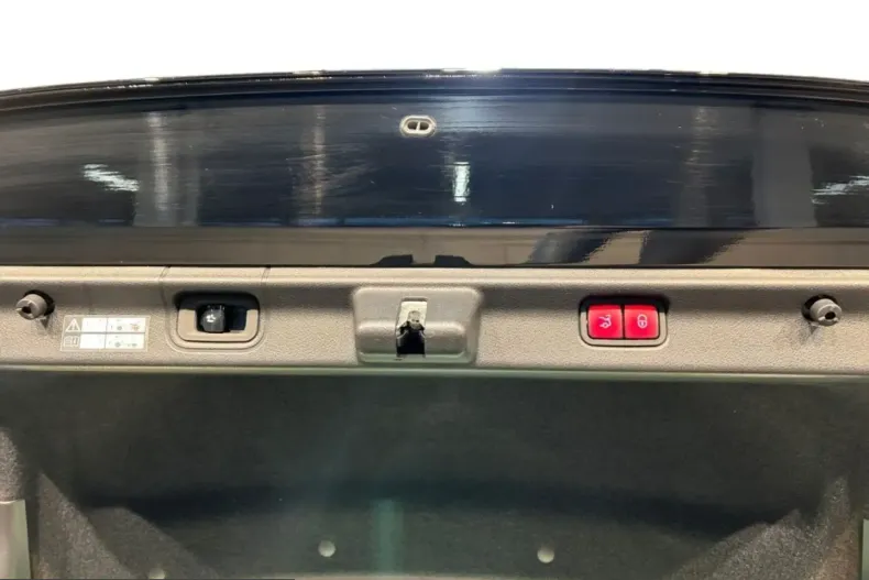 Mercedes-Benz EQE din 2023 cu 45.939 km - oferta MER205096 - foto 14