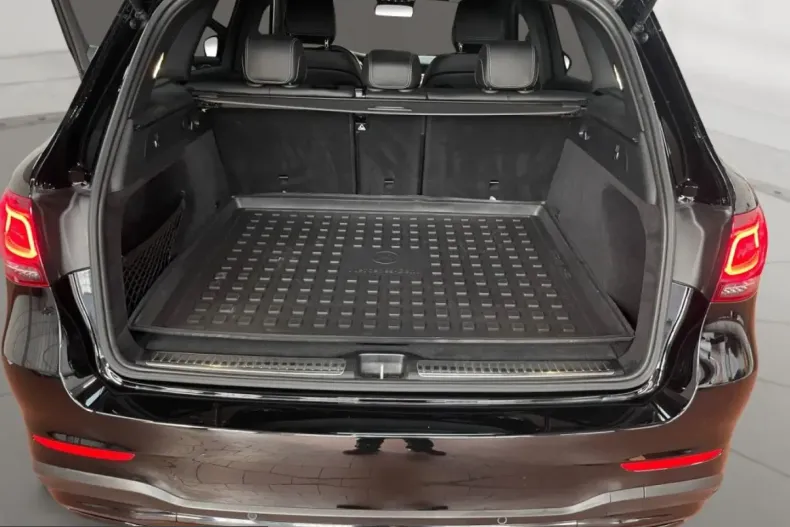 Mercedes-Benz GLC 200 (Clasa GLC) din 2021 cu 60.232 km - oferta MER205098 - foto 13