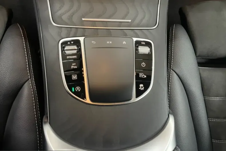 Mercedes-Benz GLC 200 (Clasa GLC) din 2021 cu 60.232 km - oferta MER205098 - foto 15