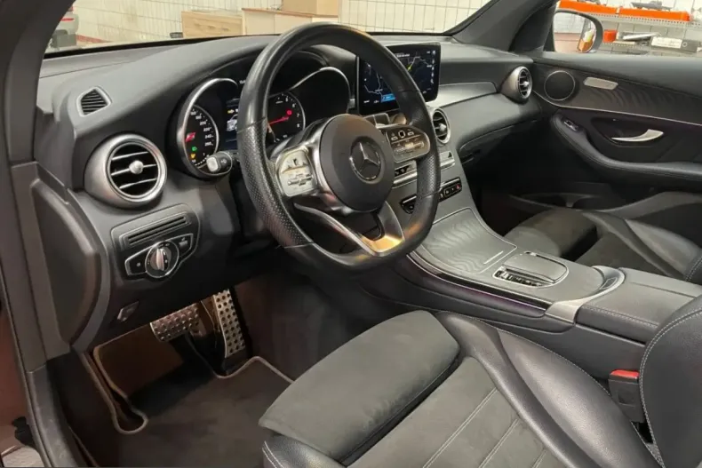 Mercedes-Benz GLC 200 (Clasa GLC) din 2021 cu 60.232 km - oferta MER205098 - foto 17