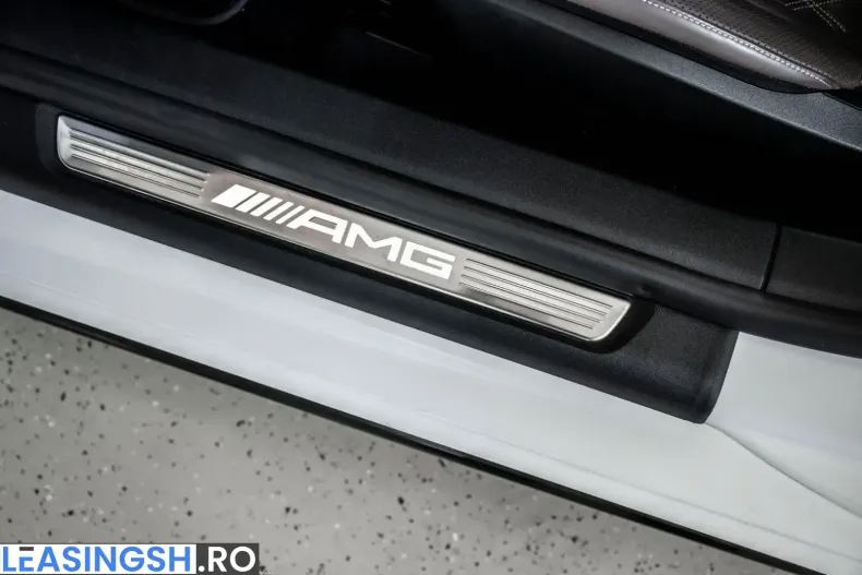 Mercedes-Benz SL 63 AMG (Clasa SL) din 2023 cu 23.000 km - oferta MER205100 - foto 17