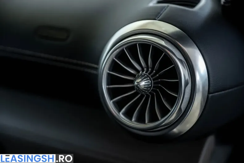Mercedes-Benz SL 63 AMG (Clasa SL) din 2023 cu 23.000 km - oferta MER205100 - foto 26