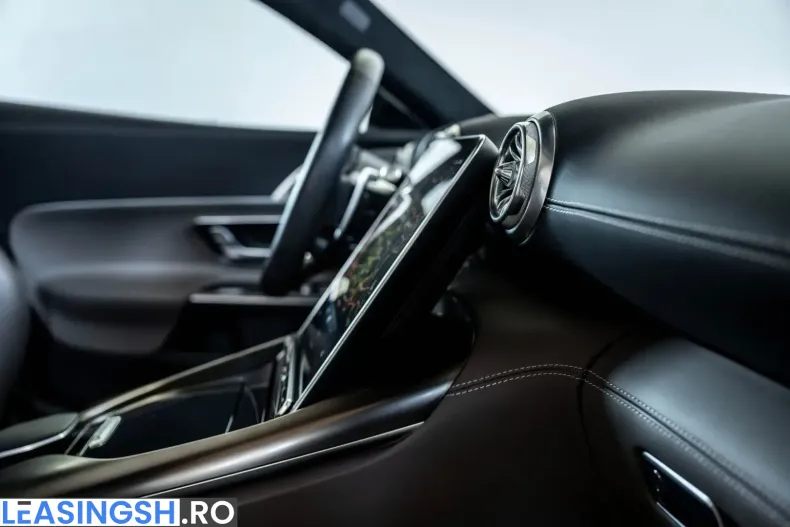 Mercedes-Benz SL 63 AMG (Clasa SL) din 2023 cu 23.000 km - oferta MER205100 - foto 28