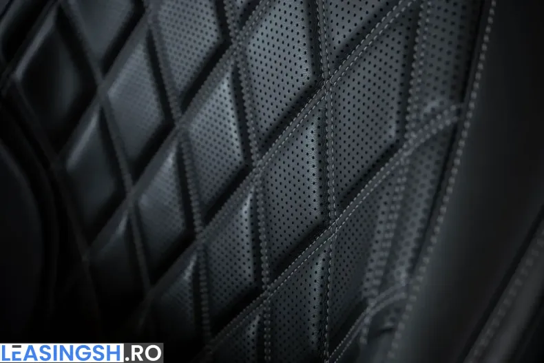 Mercedes-Benz SL 63 AMG (Clasa SL) din 2023 cu 23.000 km - oferta MER205100 - foto 32