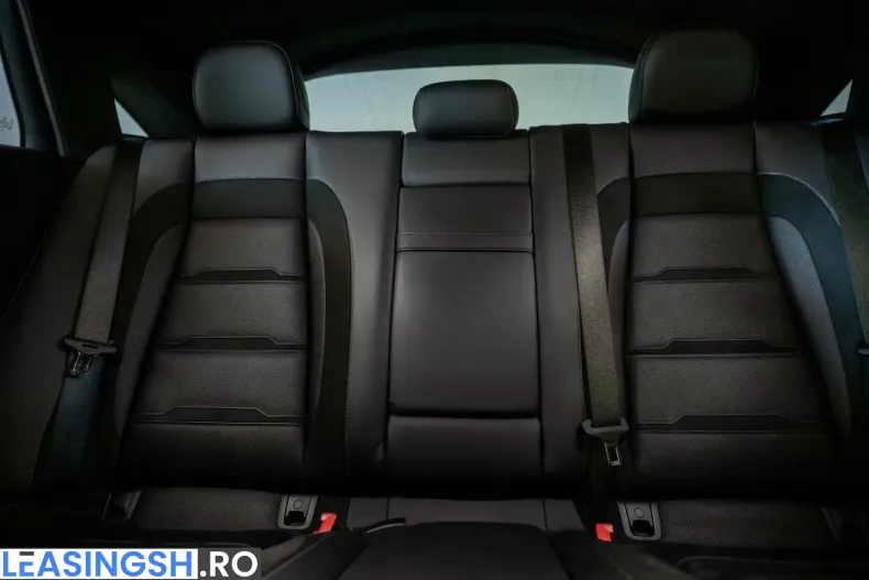 Mercedes-Benz GLE 63 AMG (Clasa GLE) din 2022 cu 22.000 km - oferta MER205102 - foto 41