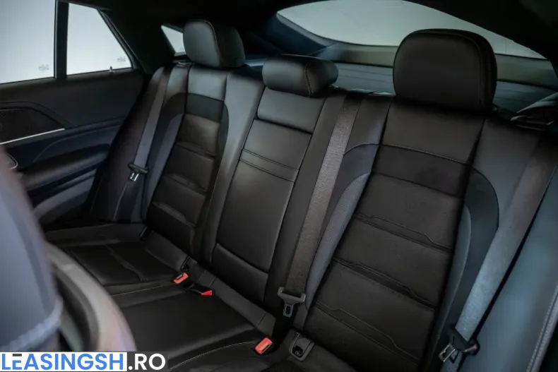 Mercedes-Benz GLE 63 AMG (Clasa GLE) din 2022 cu 22.000 km - oferta MER205102 - foto 42