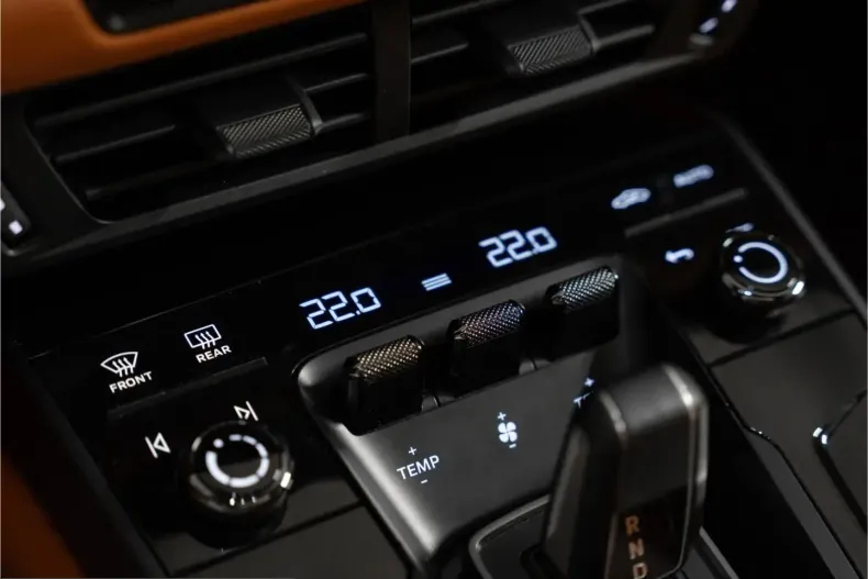 Porsche 911 din 2024 cu 5.200 km - oferta POR205103 - foto 25