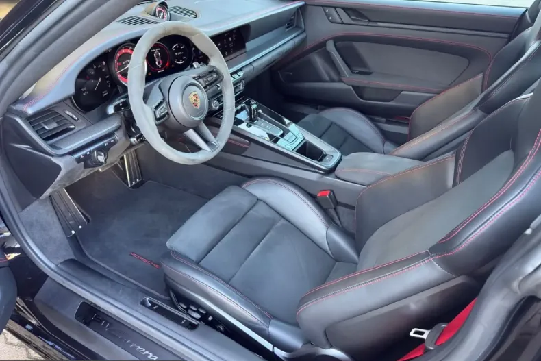 Porsche 911 din 2024 cu 19.990 km - oferta POR205104 - foto 9