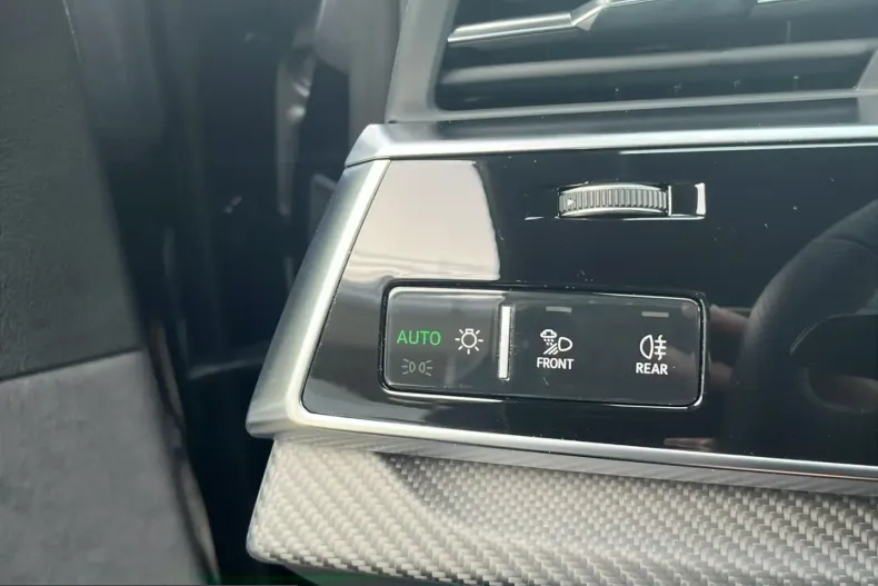 Audi RSQ8 din 2024 cu 3.753 km - oferta AUD205105 - foto 20